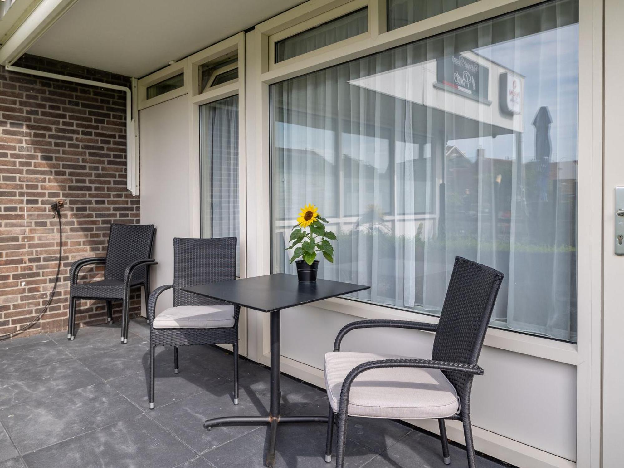 Beautiful Apartment In Zoutelande With Terrace المظهر الخارجي الصورة