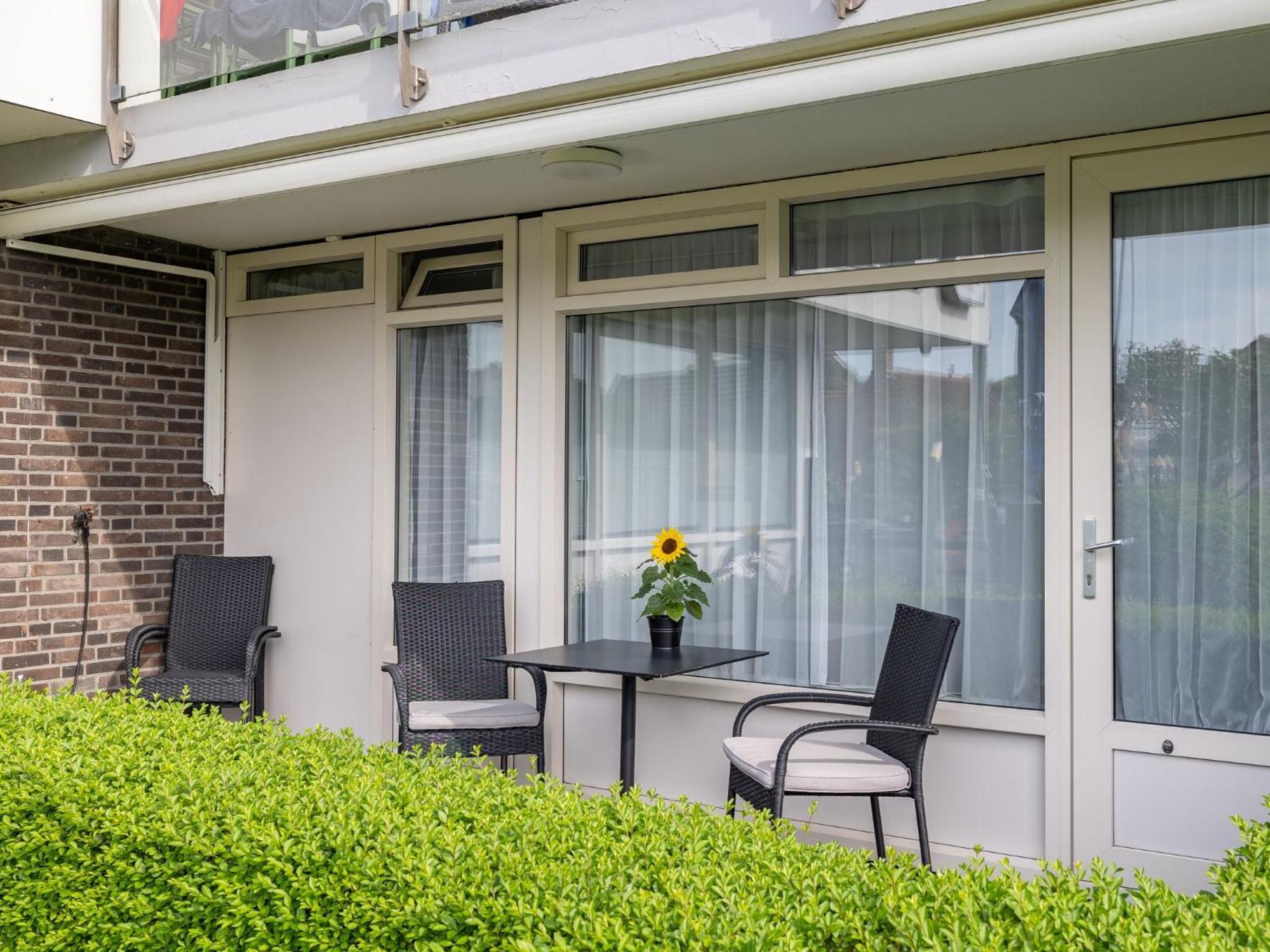 Beautiful Apartment In Zoutelande With Terrace المظهر الخارجي الصورة